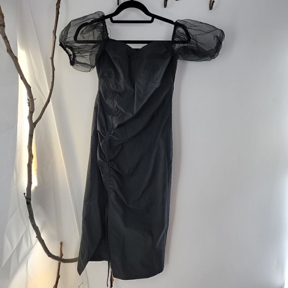 Off shoulder ruched midi dress
